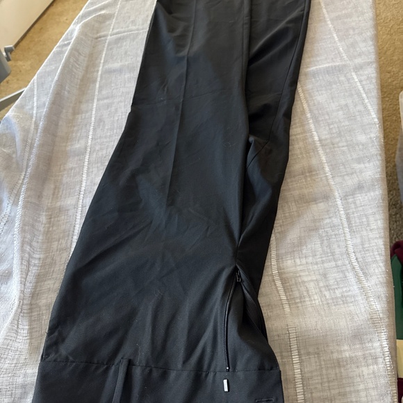 Ann Taylor - Picture 3 of 3